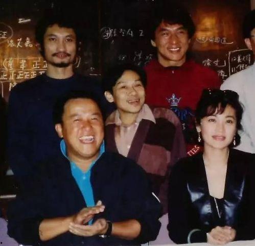 泰迪罗宾的全家照片,幸福瞬间，温馨定格