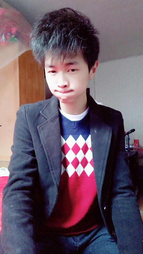 施翔韬个人资料,才华横溢的青年才俊，多领域成就斐然